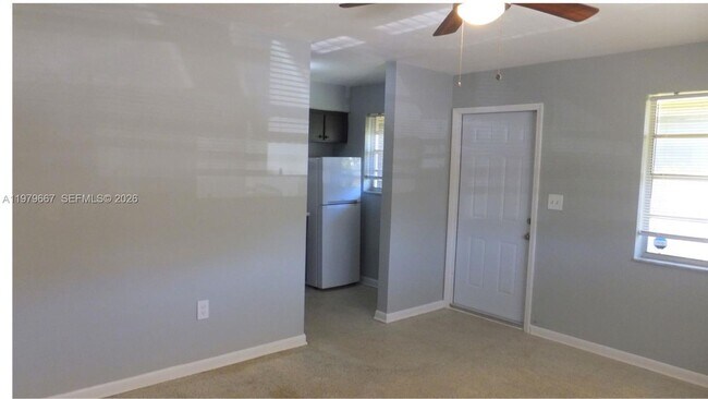 Foto del edificio - 6125 SW 48th Ct