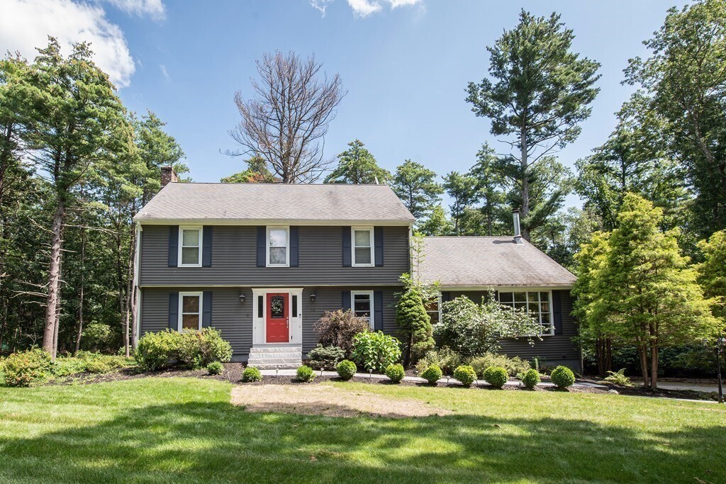 Primary Photo - 53 Pond St