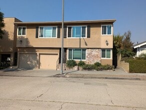 Building Photo - 231 Grand Ave