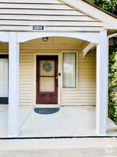 Building Photo - 1514 Roberts Way