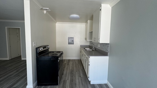 kitchen - 8820 Topanga Canyon Blvd