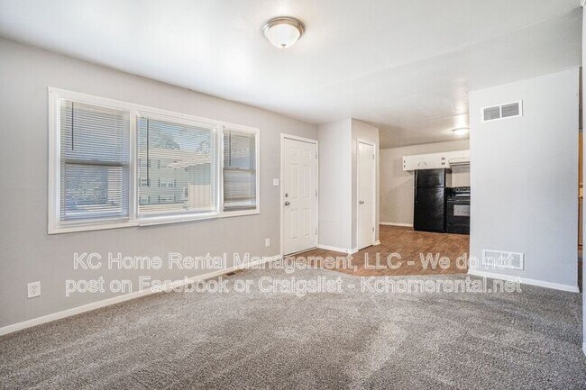 Foto del edificio - 620 N 13th Terrace