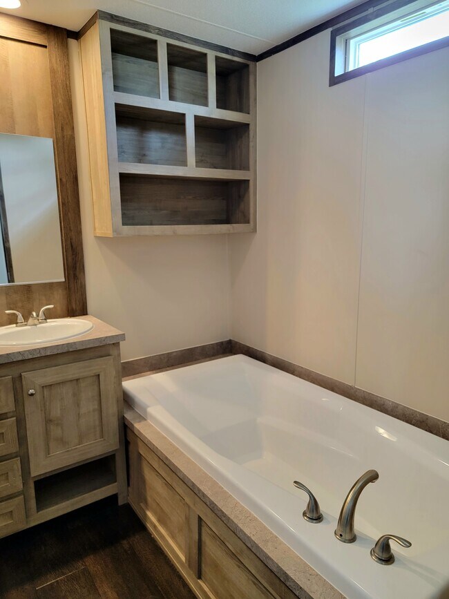 1809 Standish St, Floresville, TX 78114 House Rental in Floresville