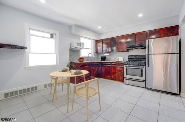 Foto del edificio - 19 Alyea St