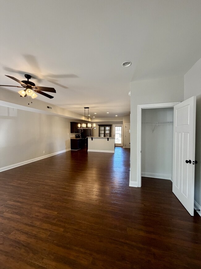 Building Photo - 127 Portico Street