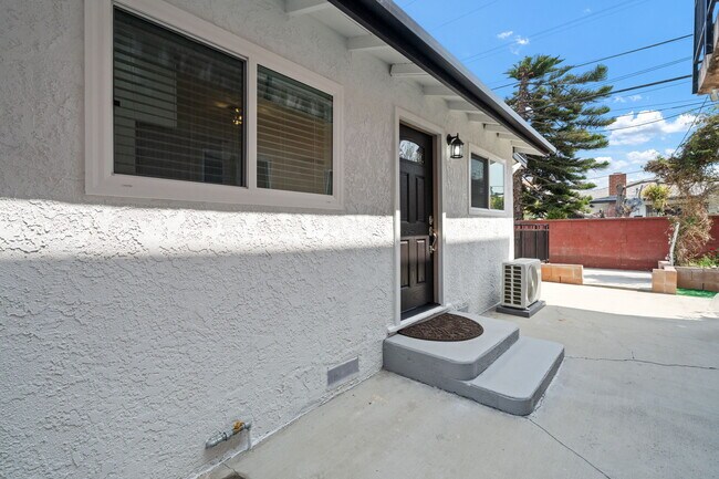 Foto del edificio - 4714 Berryman Ave