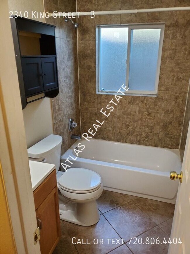 Foto del edificio - **Coming Soon*** SPACIOUS TWO BEDROOM APAR...