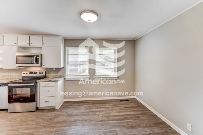 Building Photo - 3116 Cora Ave