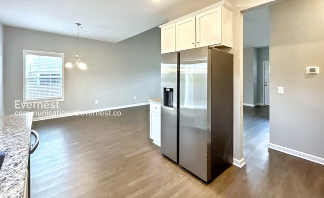 Building Photo - 1408 Pipeline Ave