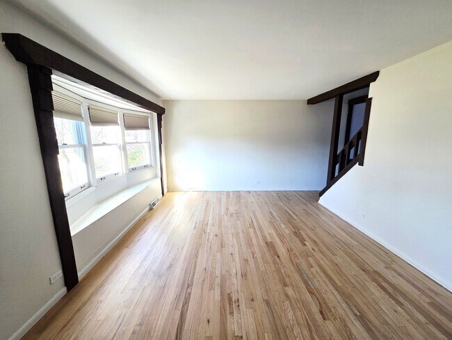 Foto del edificio - 828 Lavergne Ave