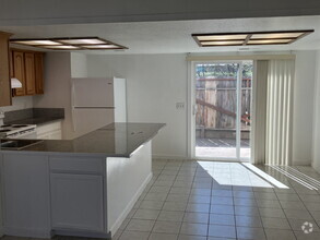 Building Photo - 1705 W N Bear Creek Dr