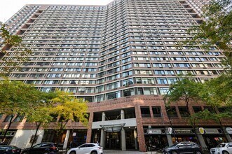 Building Photo - 211 E Ohio St