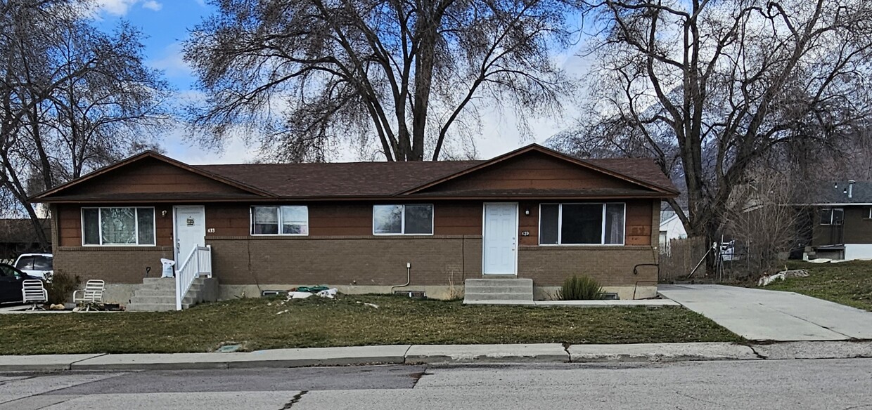Primary Photo - 639 150 S