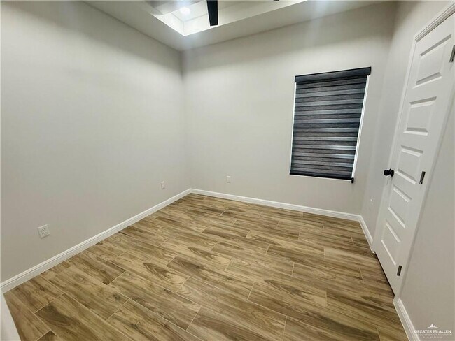 Foto del edificio - 6 W Citrine St