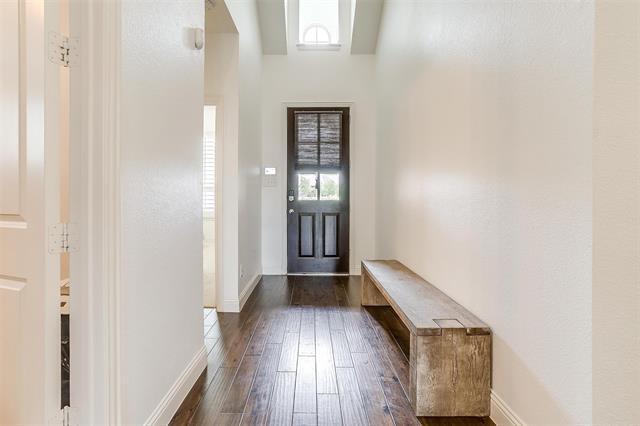 Building Photo - 1018 Hoxton Ln