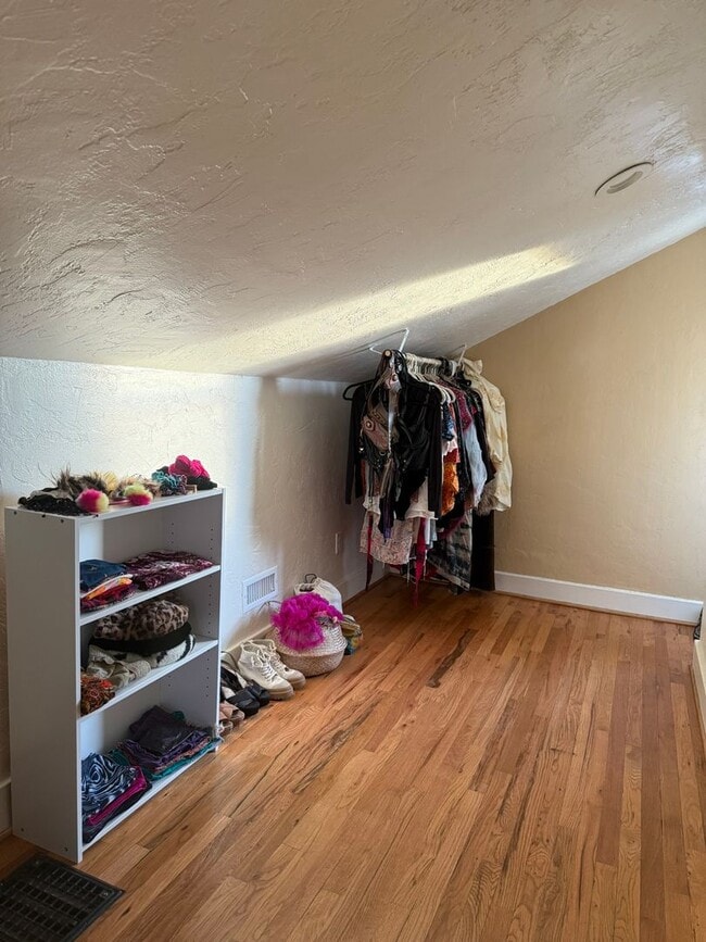 Building Photo - Charming 3BR Home Downtown | Hardwood Floors + In-Unit Washer/Dryer