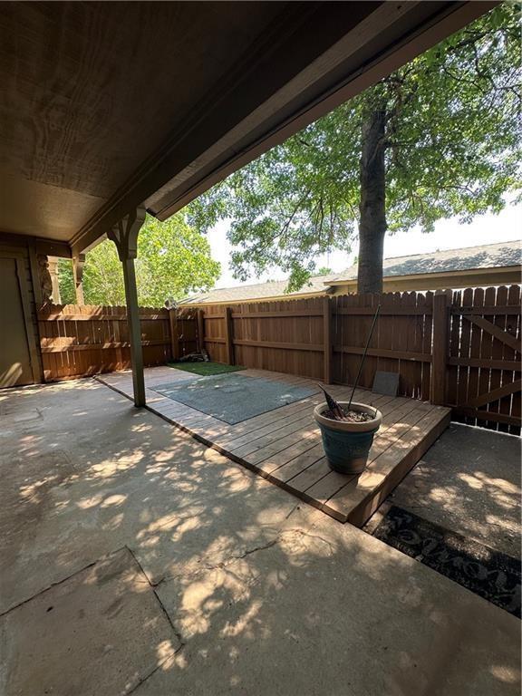 Foto del edificio - 14437 N Pennsylvania Ave