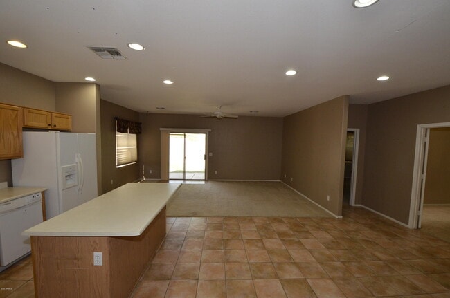 Foto del edificio - 1148 S Roca St