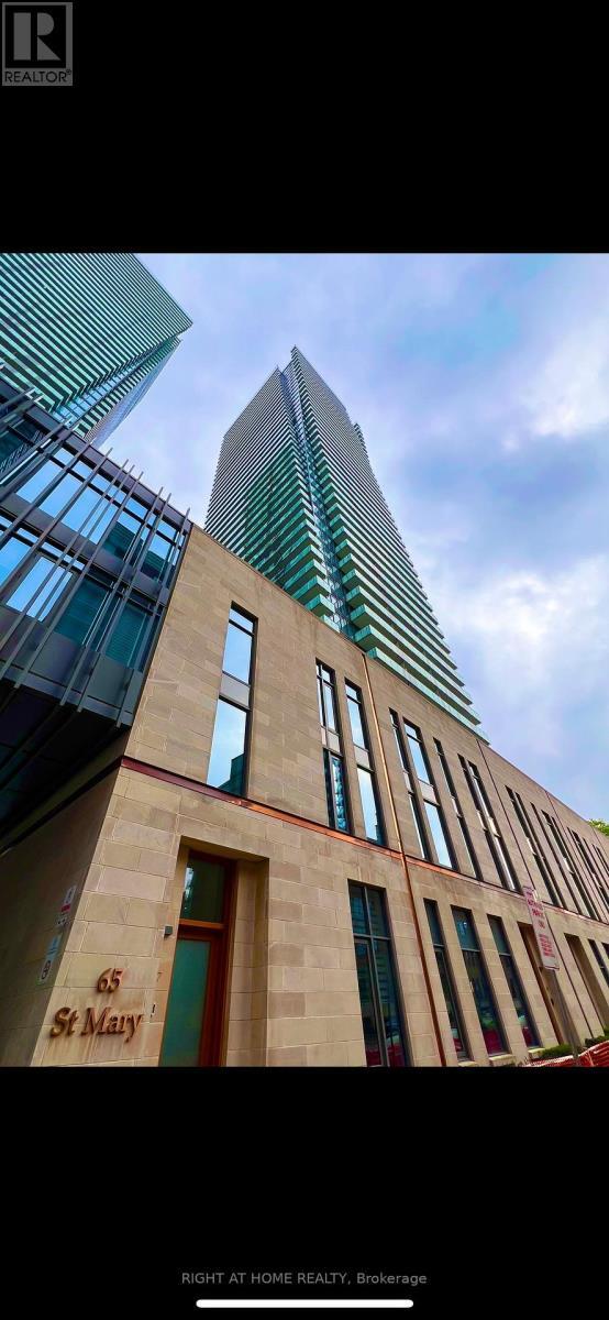 Building Photo - 65 St Mary St
