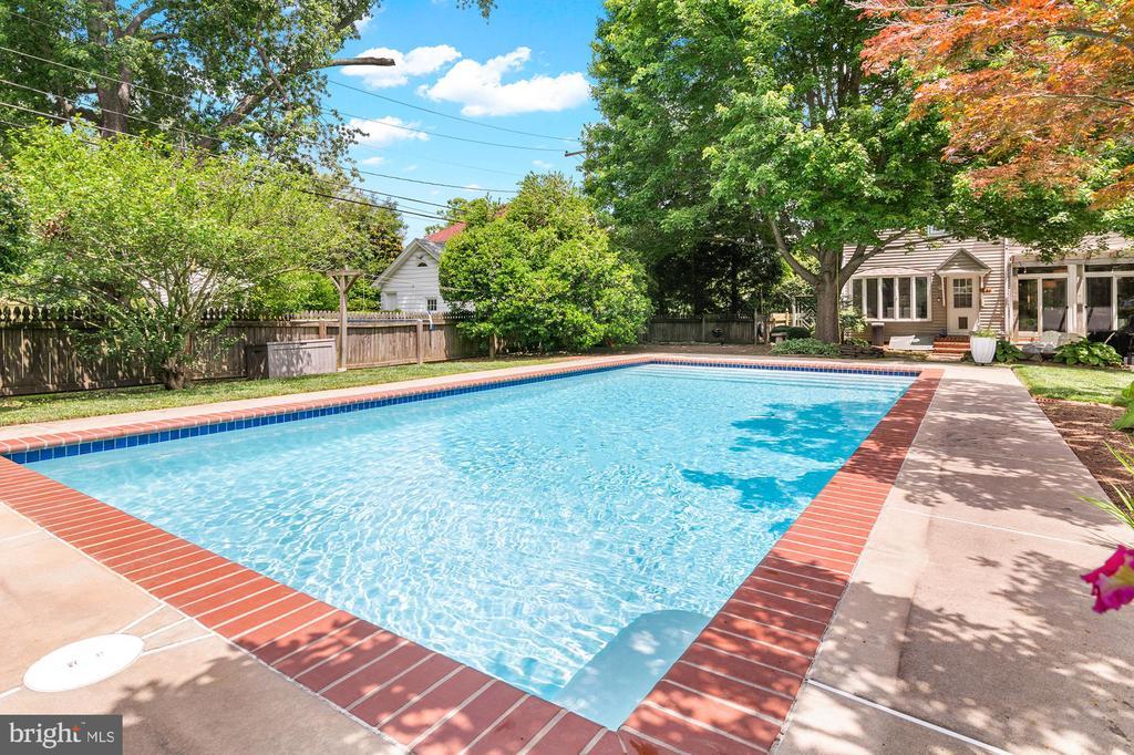 Foto principal - 205 S Hanson St