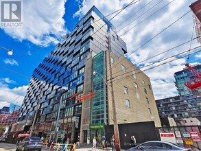 Building Photo - 625-629 King St W