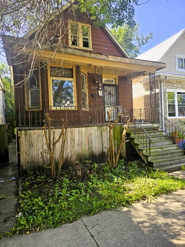 Primary Photo - 8520 S Exchange Ave