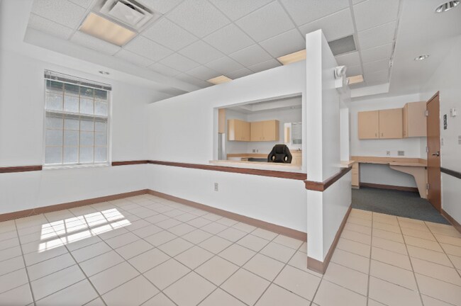 Foto del edificio - 4630 Pleasant Ave
