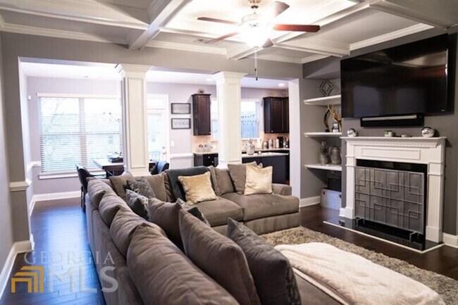 Foto del edificio - 2393 Whiteoak Bend