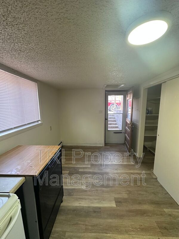 Foto del edificio - 1017 Cranford Pl
