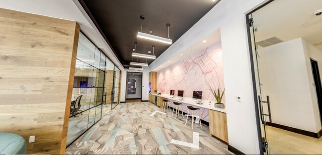 Building Photo - 3071 SW 38th Ave