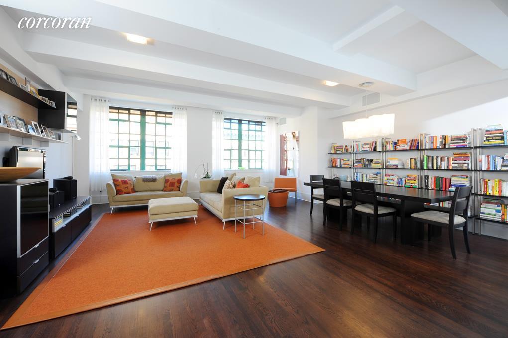 Foto principal - 53 N Moore St