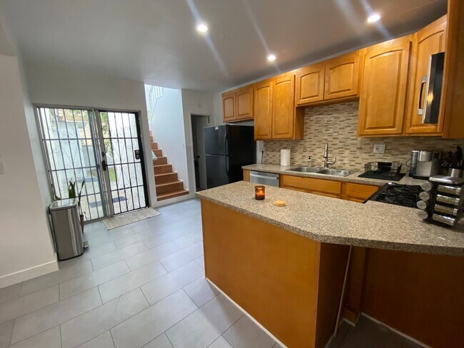 Foto del edificio - 2515 190th St