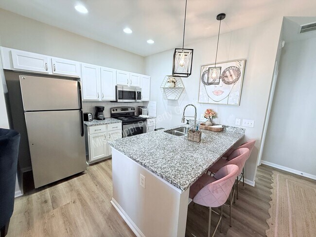 Foto del edificio - 3BR/3BA For Rent