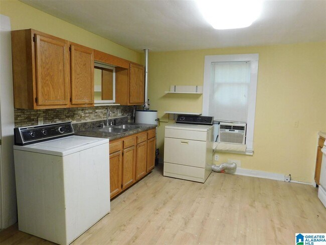 Foto del edificio - 7812 6th Ave S