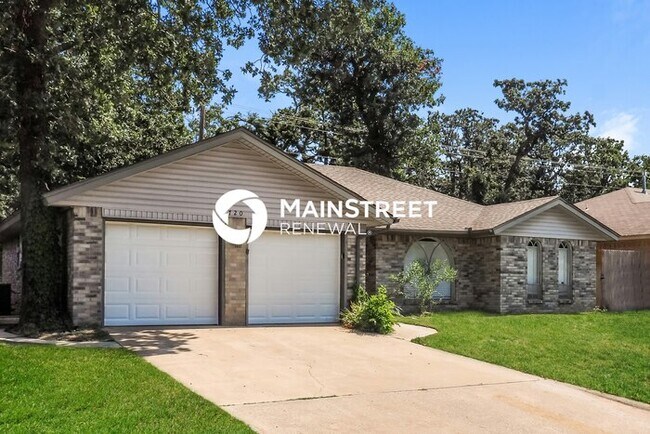 Foto del edificio - 3 Bedroom Pet-Friendly Home in OKLAHOMA CI...