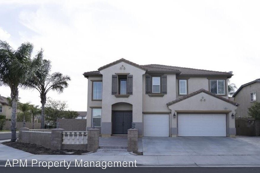 Primary Photo - 4 br, 3.5 bath House - 6643 Theresa St.