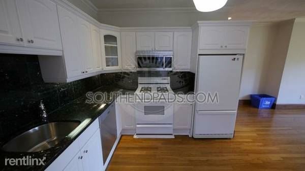 Building Photo - 11 Worcester St