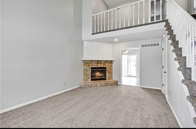 Building Photo - 14938 Riggs St