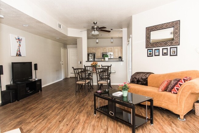 Livingroom - 5250 S Rainbow Blvd