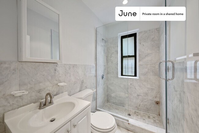 Foto del edificio - Room in Shared 2 bed/1 bath home in East Harlem