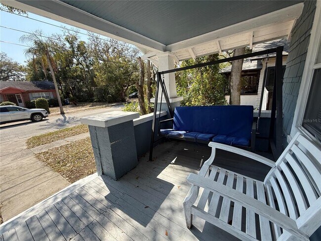 Foto del edificio - 2221 23rd Ave S