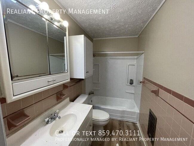 Building Photo - 1146 Keene Rd