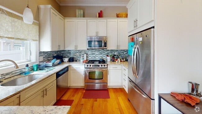 Building Photo - 57 Preble St