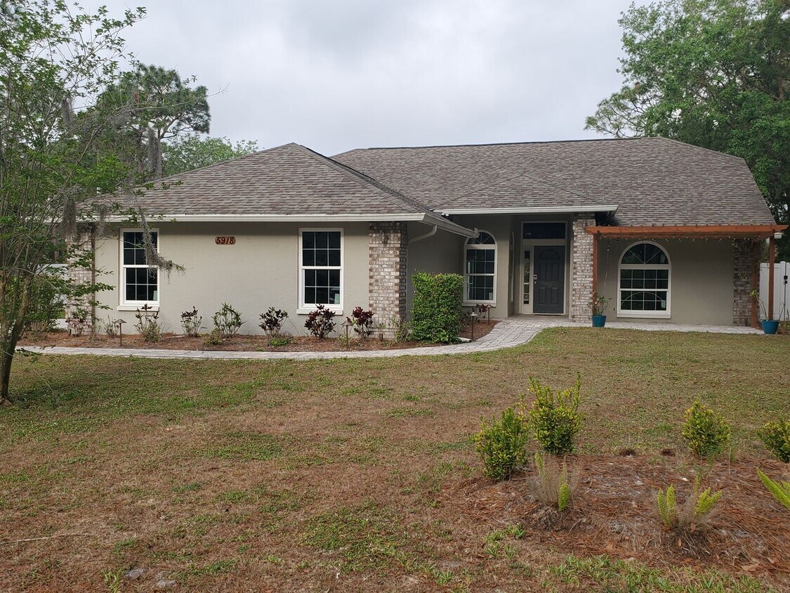 5918 Pine Meadow Way, Bradenton, FL 34202 House Rental in Bradenton