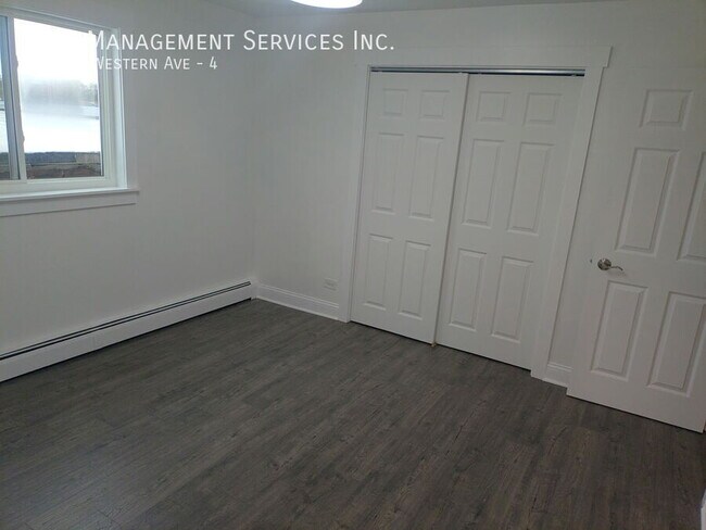 Foto del edificio - 12151 S Western Ave