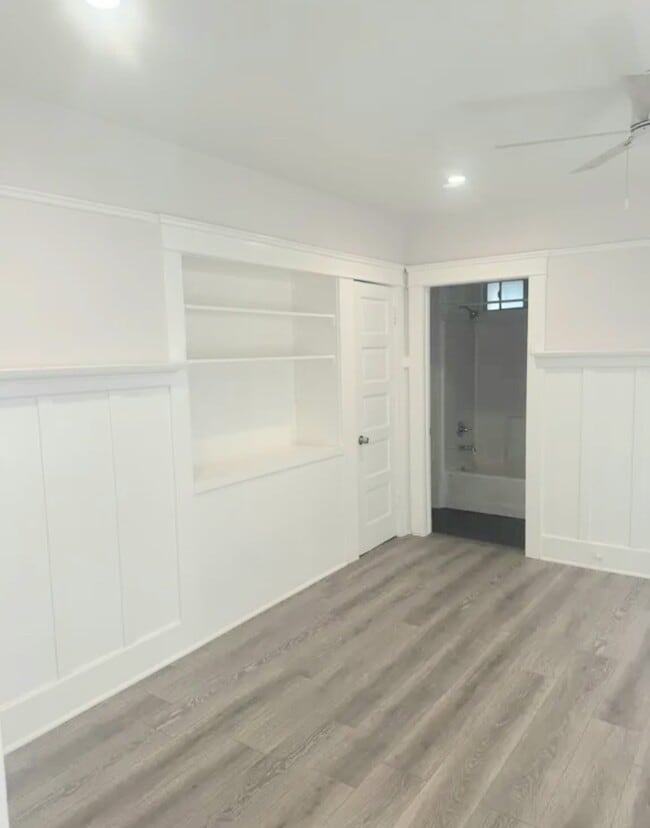 Building Photo - 1310 W 22nd St