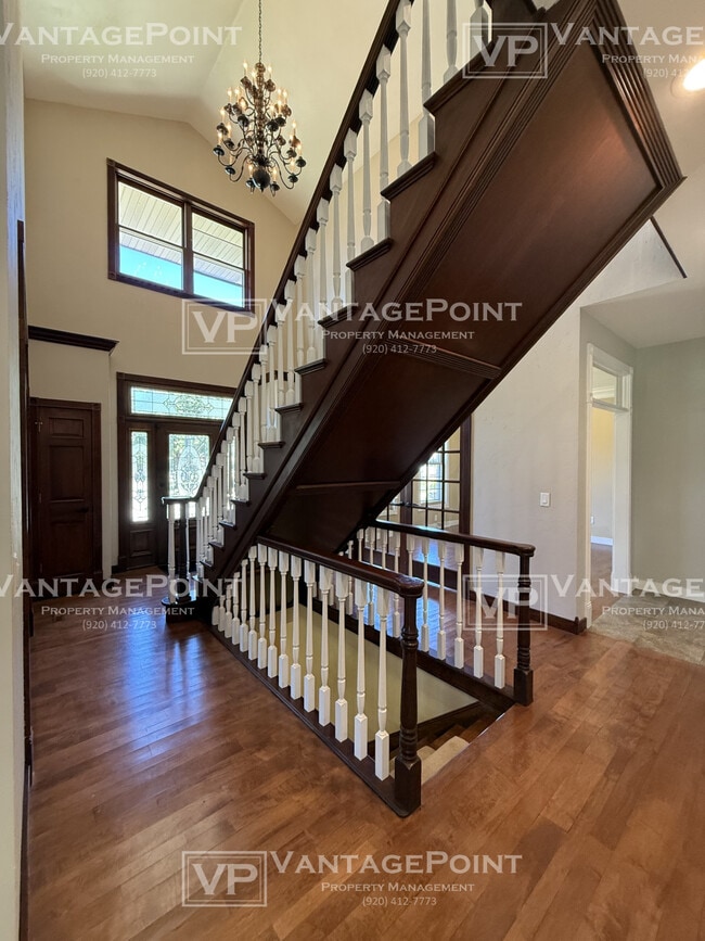 Building Photo - 3121 Squire Ct