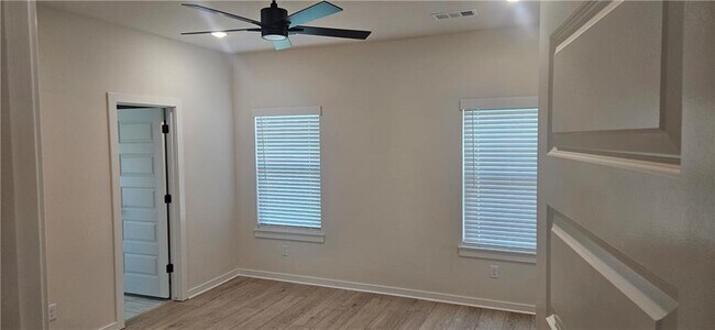 Foto del edificio - 3630 Tranquility St