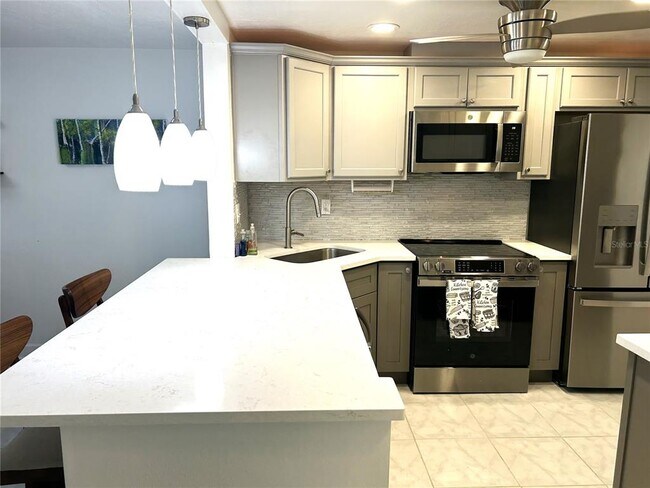 Foto del edificio - 4211 Stratford Dr