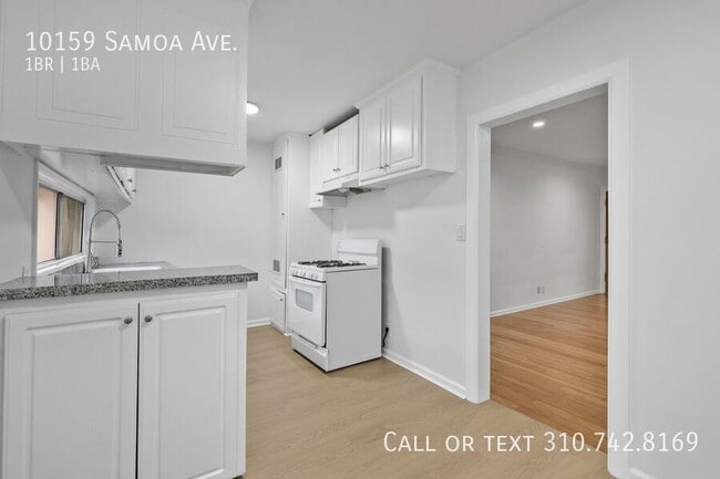 Foto del edificio - 10159 Samoa Ave